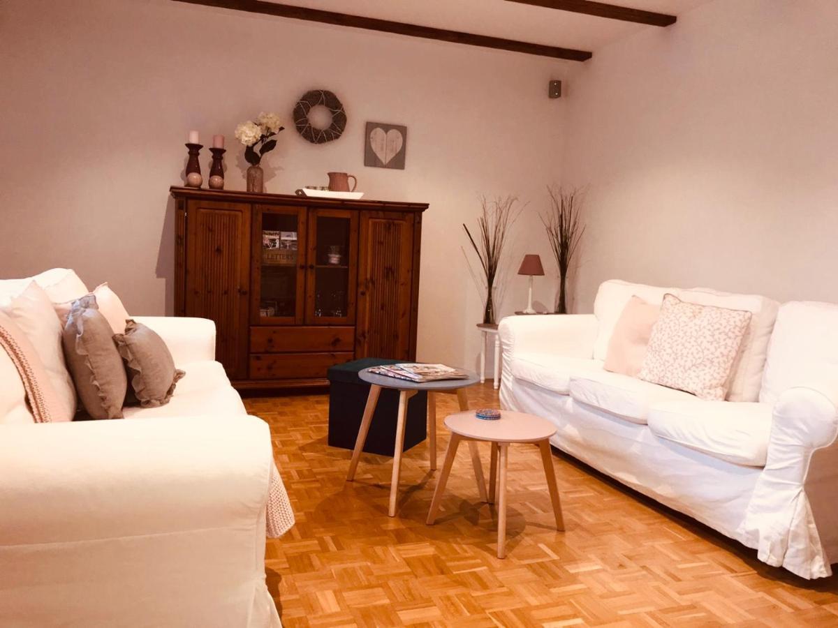 Jette Mit Wallbox Apartment